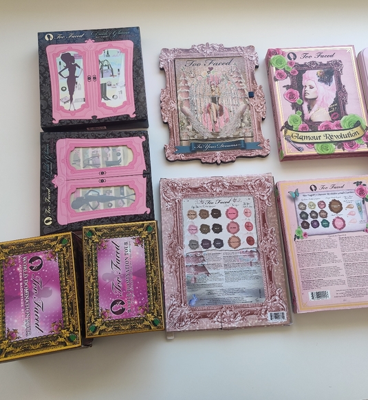 Too Faced Circa 2009 Bourdoir Collector Pieces Dehaul - Picture 1 of 3